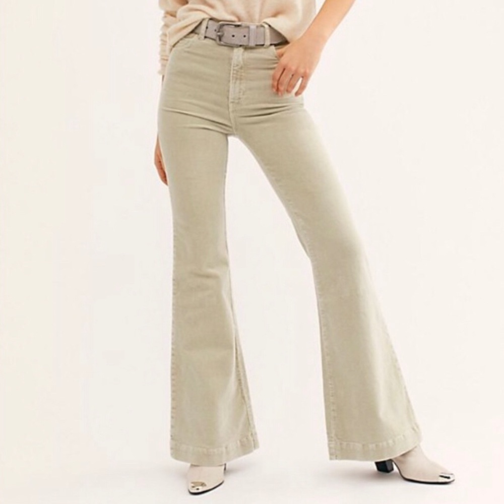 Rolla’s new with tags seagrass corduroy size 29